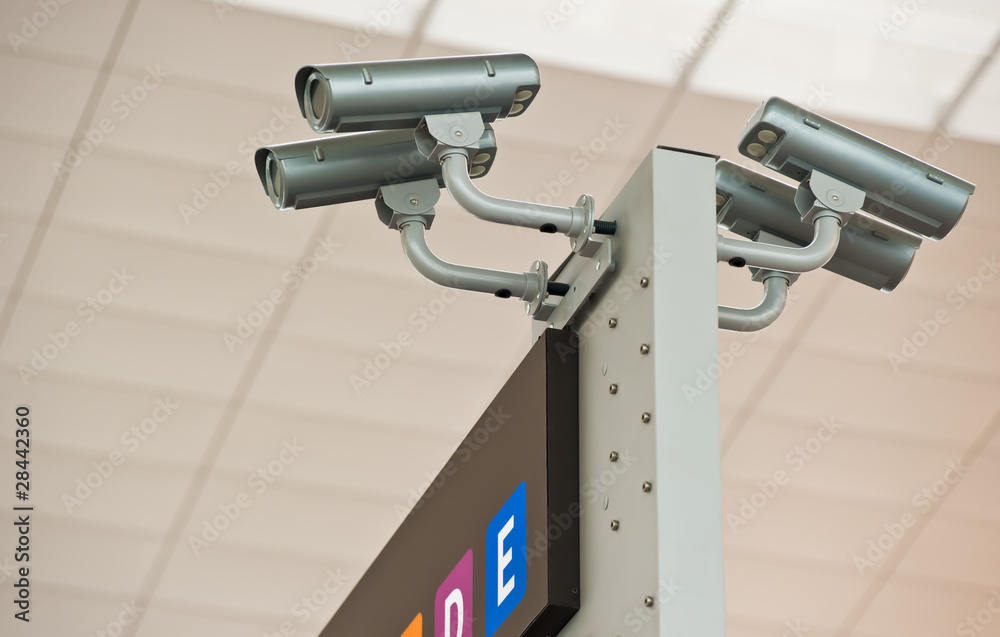 Überwachungskameras, Flughafen Barcelona Überwachungskameras, Flughafen Barcelona
