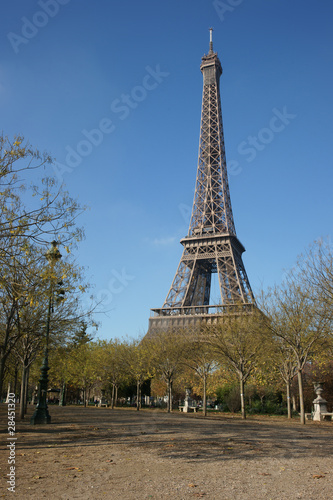 Fototapeta Naklejka Na Ścianę i Meble -  Paris Tour Eiffel 09