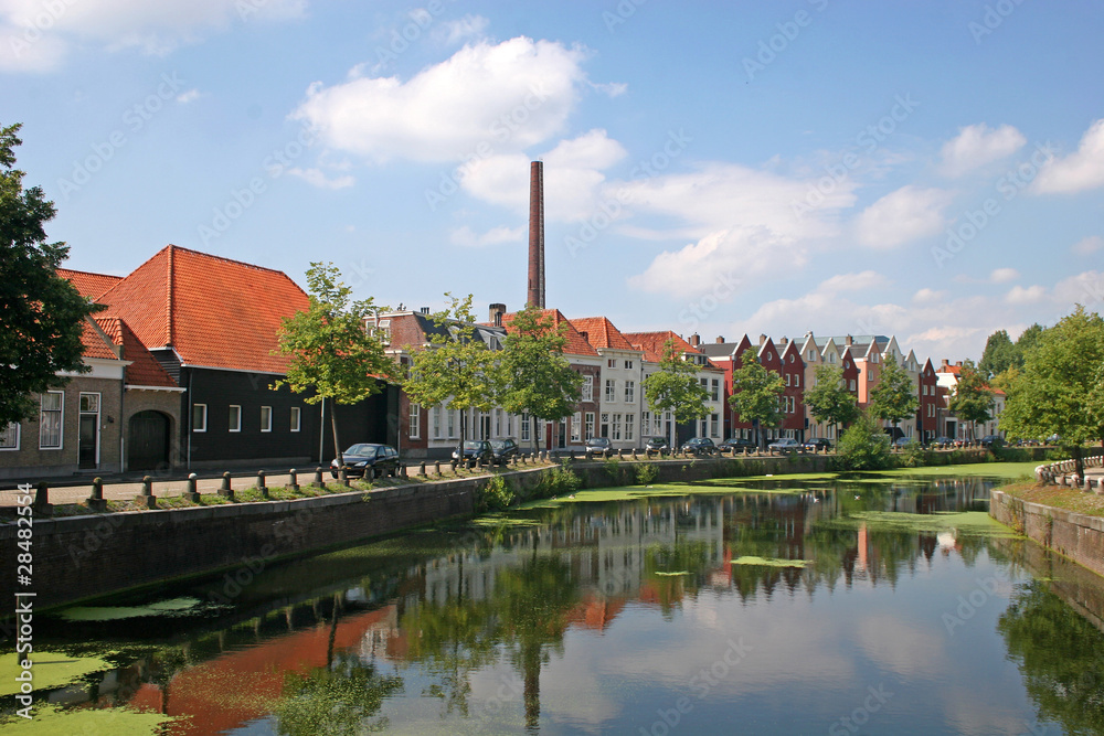Fototapeta premium canal in Bergen op Zoom