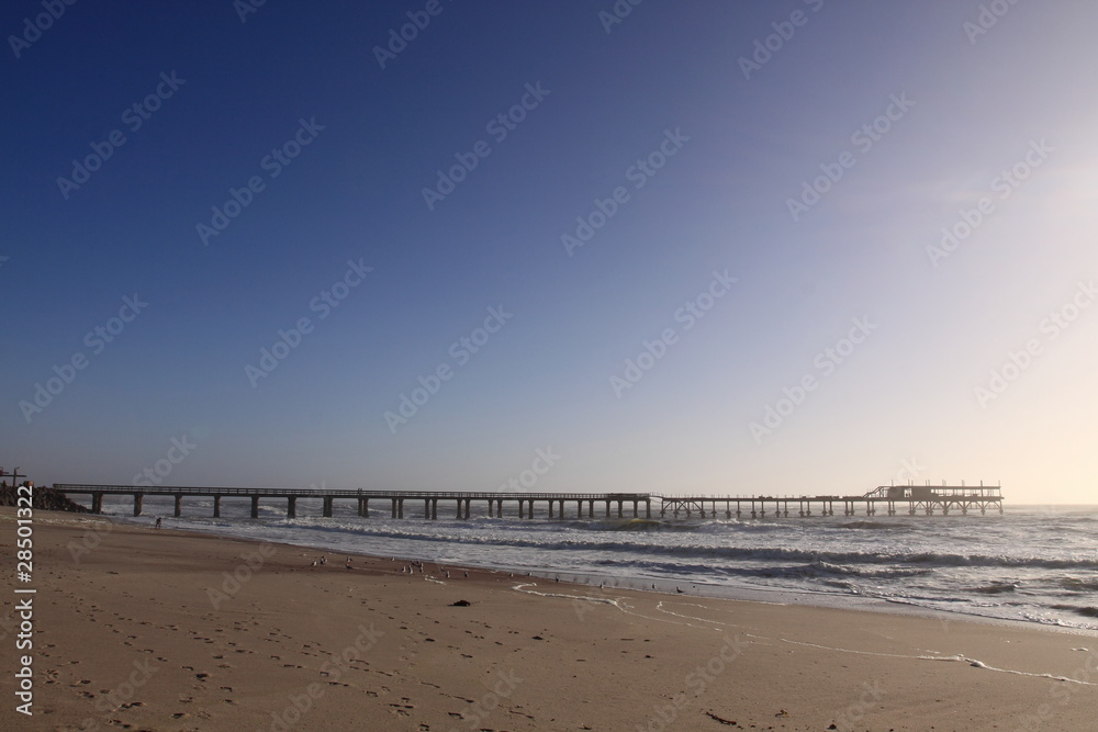 Jetée, Swakopmund, côte atlantique de Namibie Jetée, Swakopmund, côte atlantique de Namibie