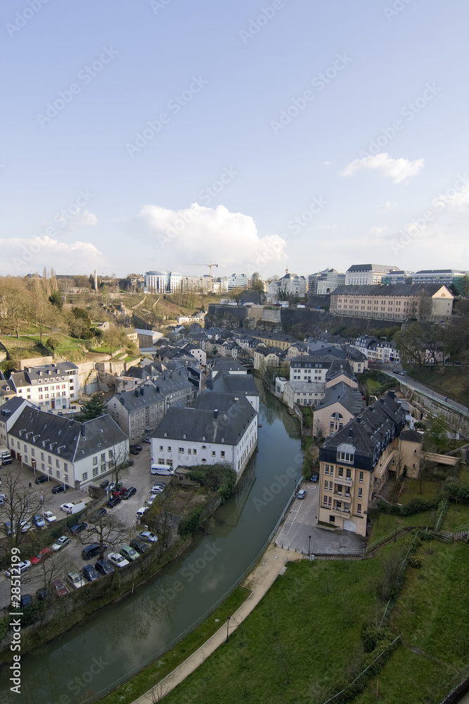 Luxemburg 983