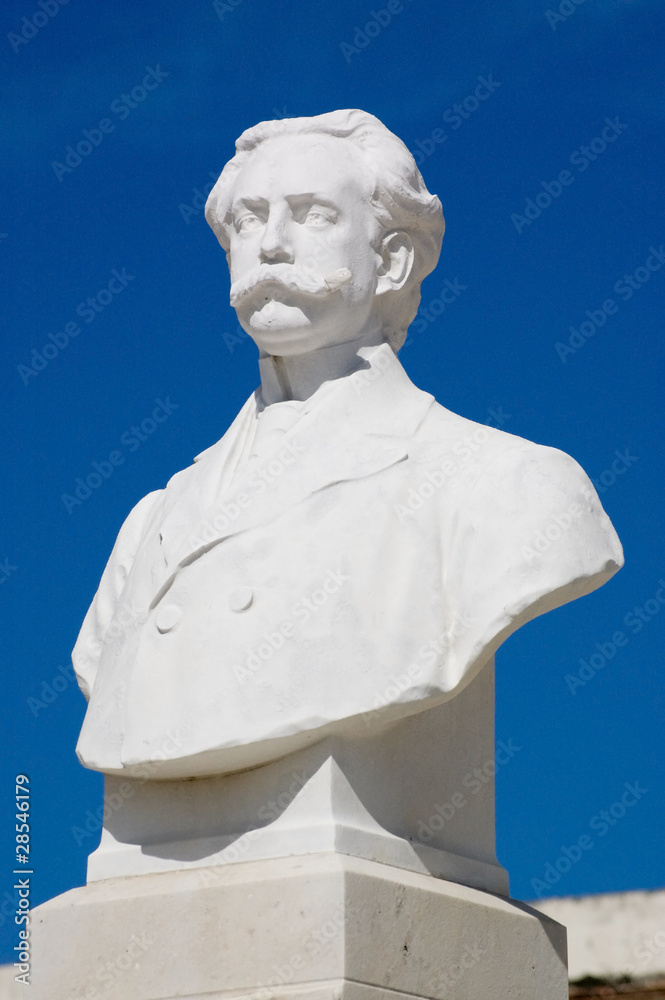 Gonzalo de Quesada statue, Havana