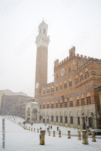 Neve a Siena photo