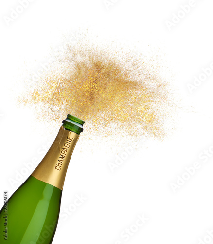 Champagner vor weißem Hintergrund