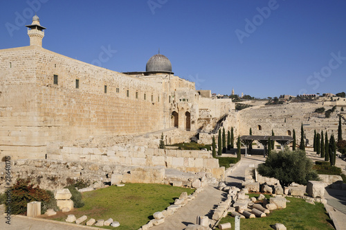 Jerusalem Archaeological park photo