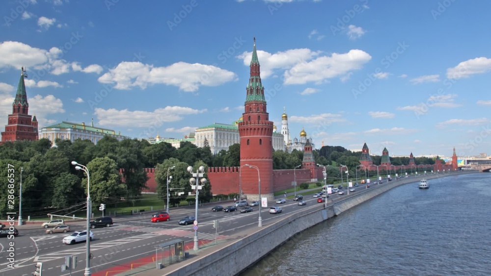 camera moves through the bridge nearby to the Kremlin, Moscow. camera moves through the bridge nearby to the Kremlin, Moscow.