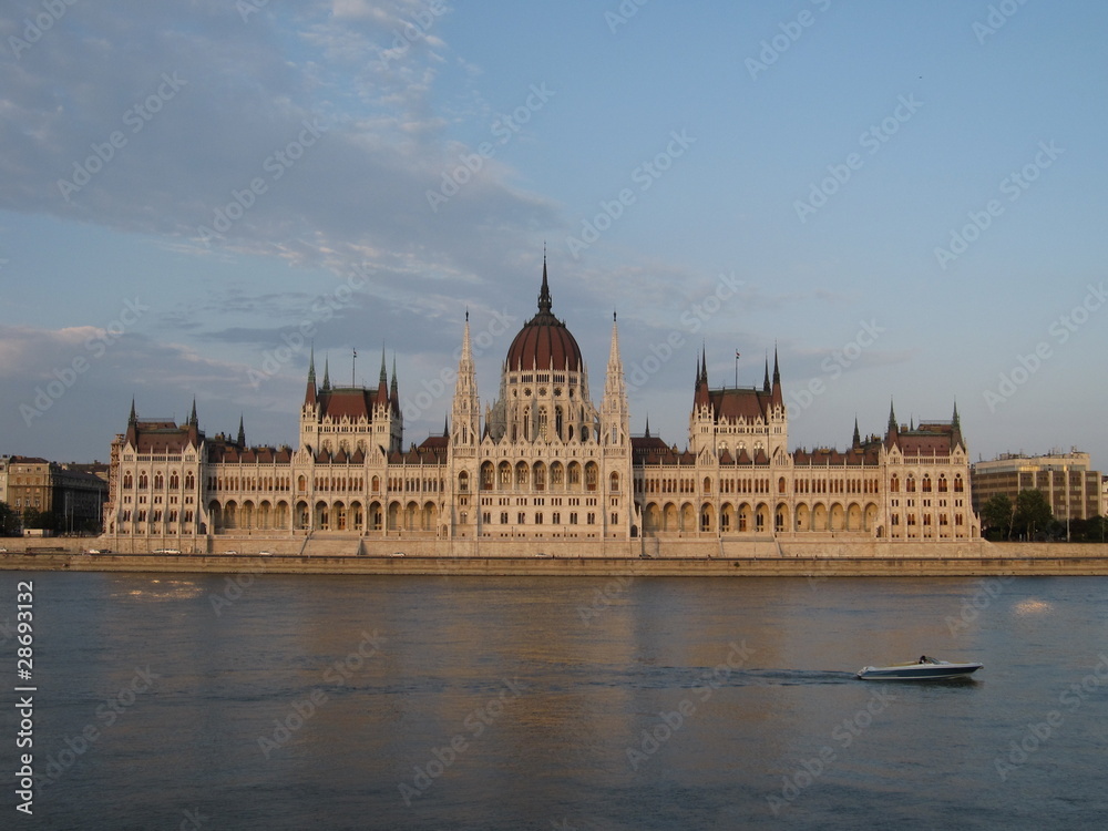 Fototapeta premium Hungarian Parliament in Budapedt