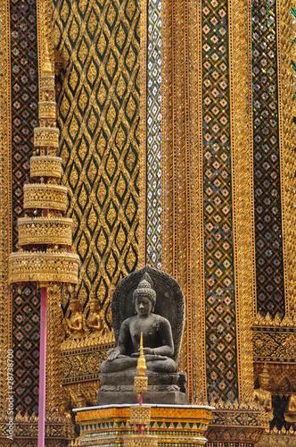 Thailand sightseeing: Royal temple and palace complex