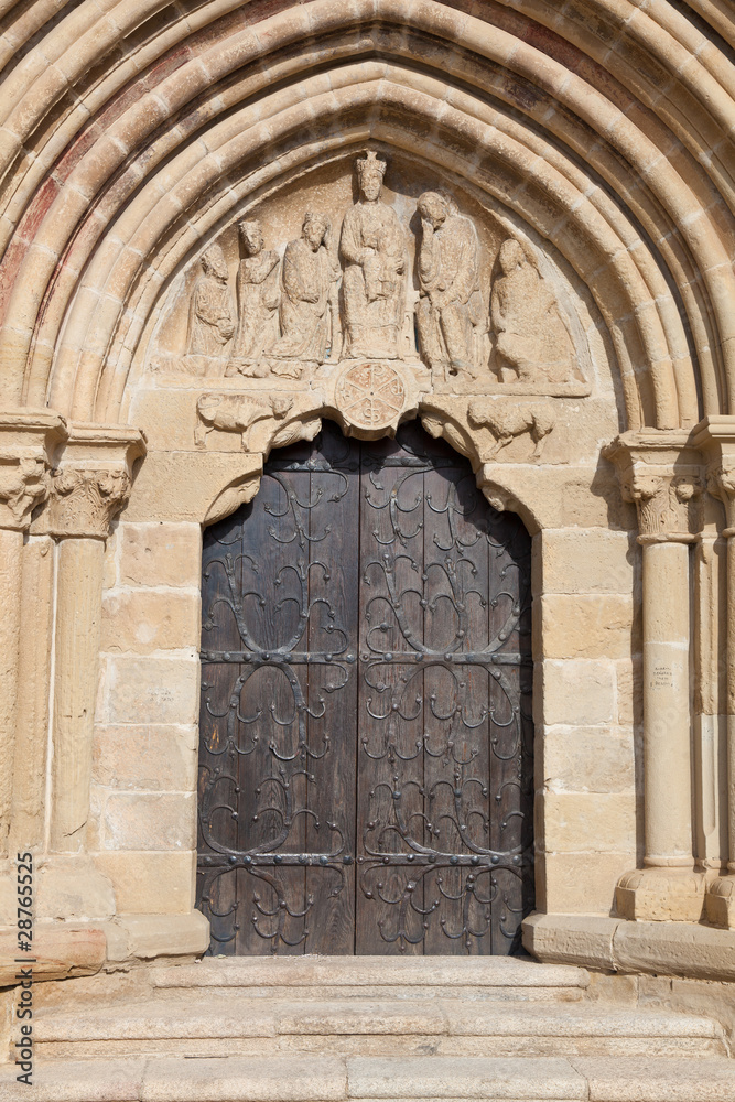 Puerta de la Ermita de Bañares, La Rioja, España