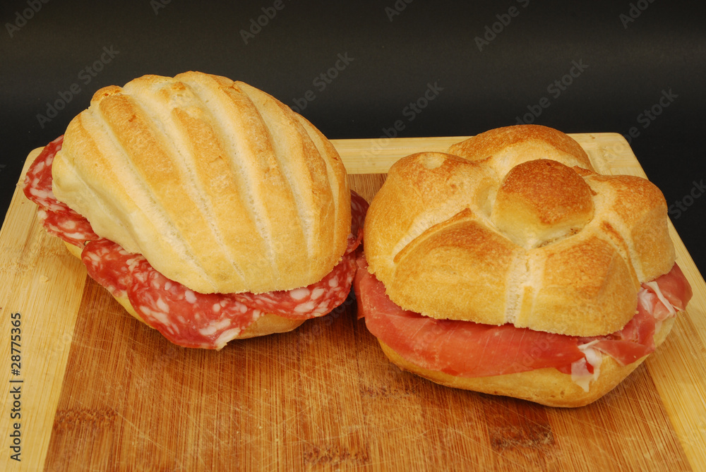 Panini (salame e prosciutto) 004 Panini (salame e prosciutto) 004