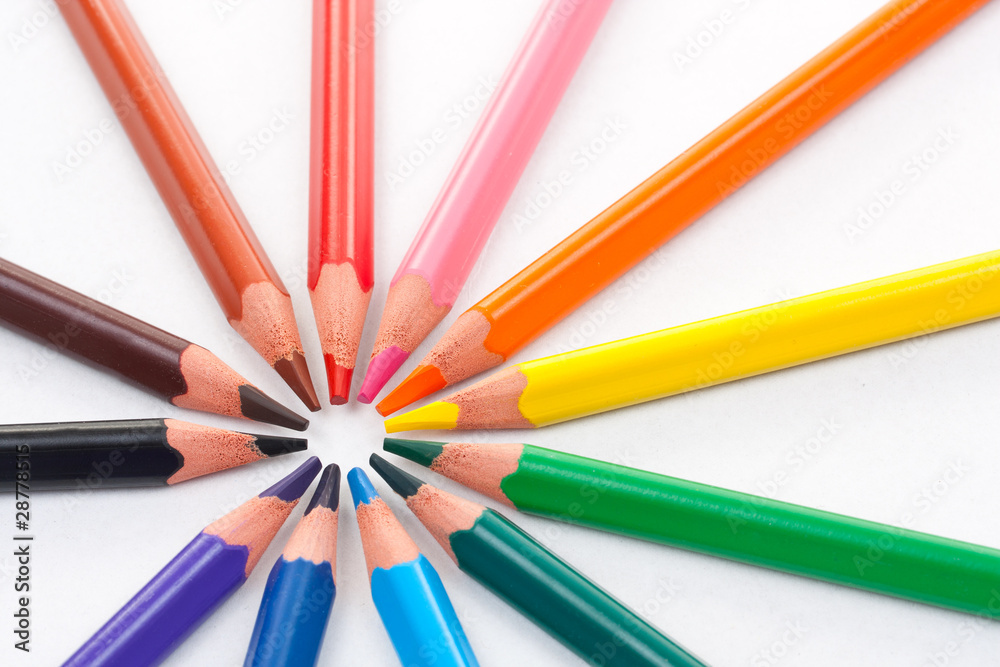 Triangular color pencils circle Triangular color pencils circle