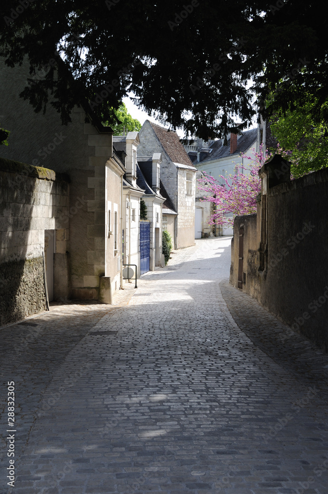 loches