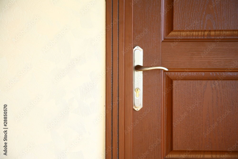 Naklejka premium wooden door