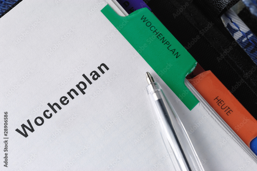 Kalender mit Deckblatt "Wochenplan" Stock Photo | Adobe Stock