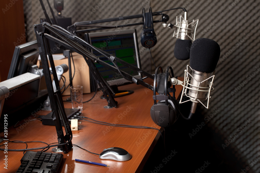 radio station radio station