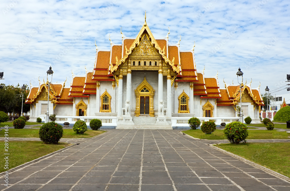Naklejka premium Marble Temple in Bangkok, Thailand