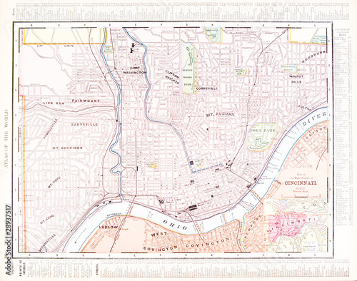 Valokuva Detailed Antique Color Street City Map of Cincinnati, Ohio, USA