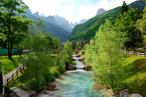 Canvas-taulu Molveno - Dolomites Italy