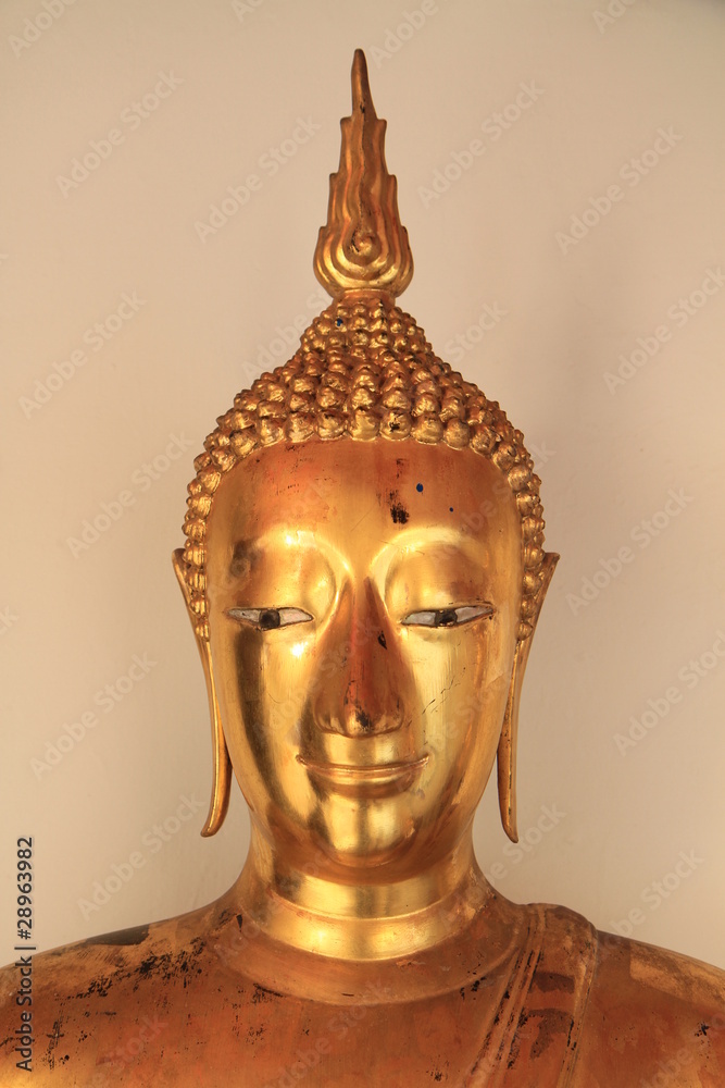 Buddha image in wat pho temple, Bangkok, Thailand Buddha image in wat pho temple, Bangkok, Thailand