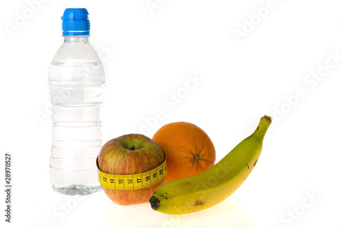 a waterbottle and some fruit