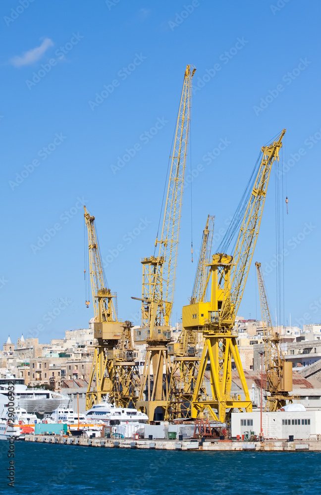 Fototapeta premium dry dock at Grand harbour