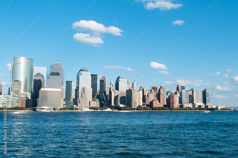 Fototapeta premium New York city - 4 Sep - panorama with skyscrapers
