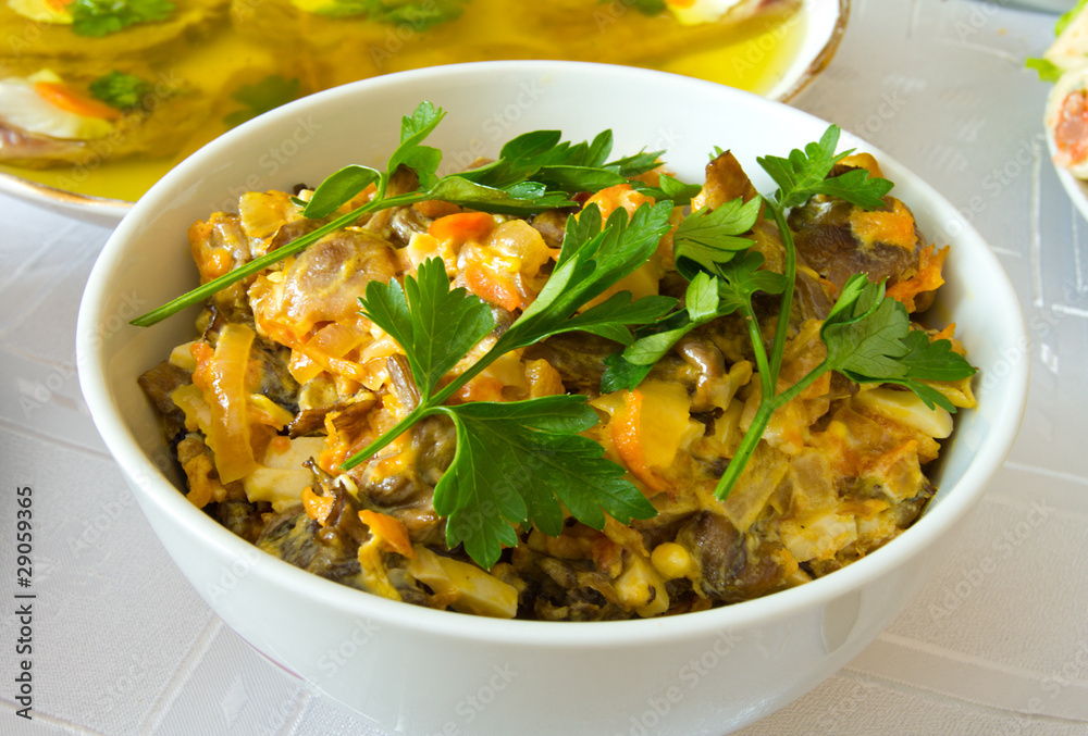 salad with mushrooms