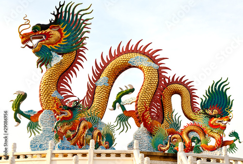 Dragon statue in Chinese style