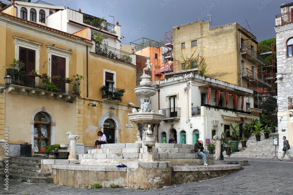Domplatz in Taormina