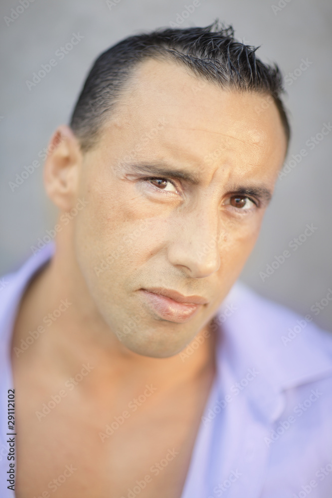 Obraz premium Headshot of a handsome adult male