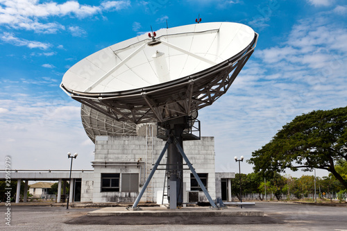 satellite dish earth station photo