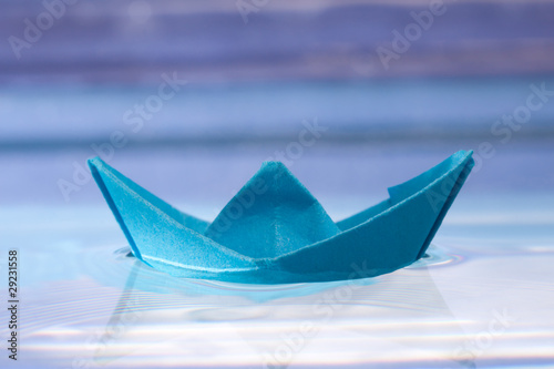 Blue paper boat © Andrejs