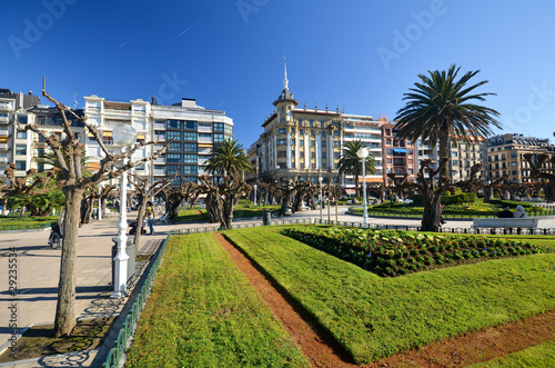 Wallpaper Mural Jardin de Saint Sebastien Torontodigital.ca