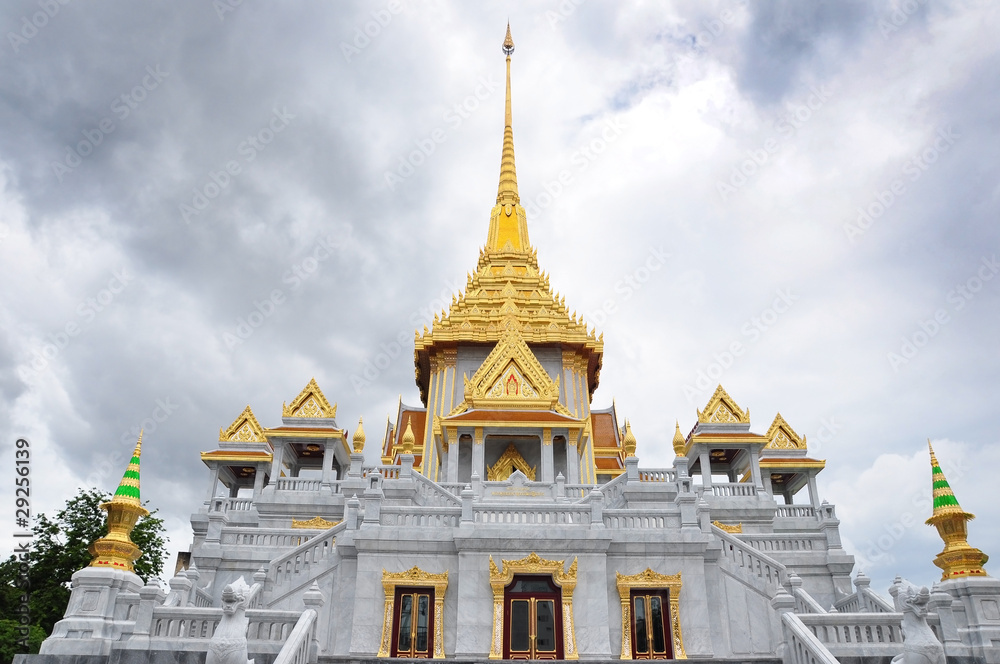 Fototapeta premium Wat Trimitr