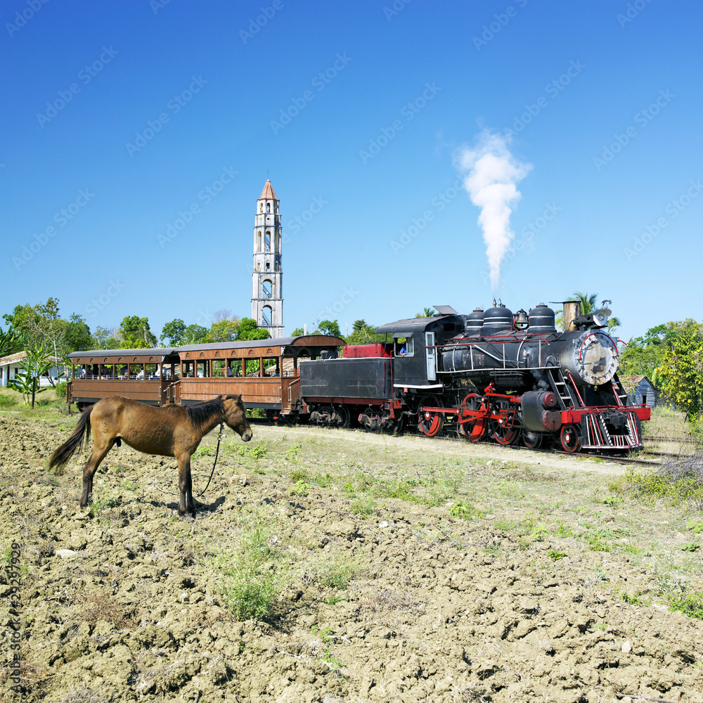 Φωτογραφία tourist train Valle de Los Ingenios, Manaca Iznaga, Cuba