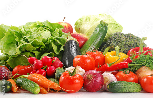 Composition with variety of raw vegetables