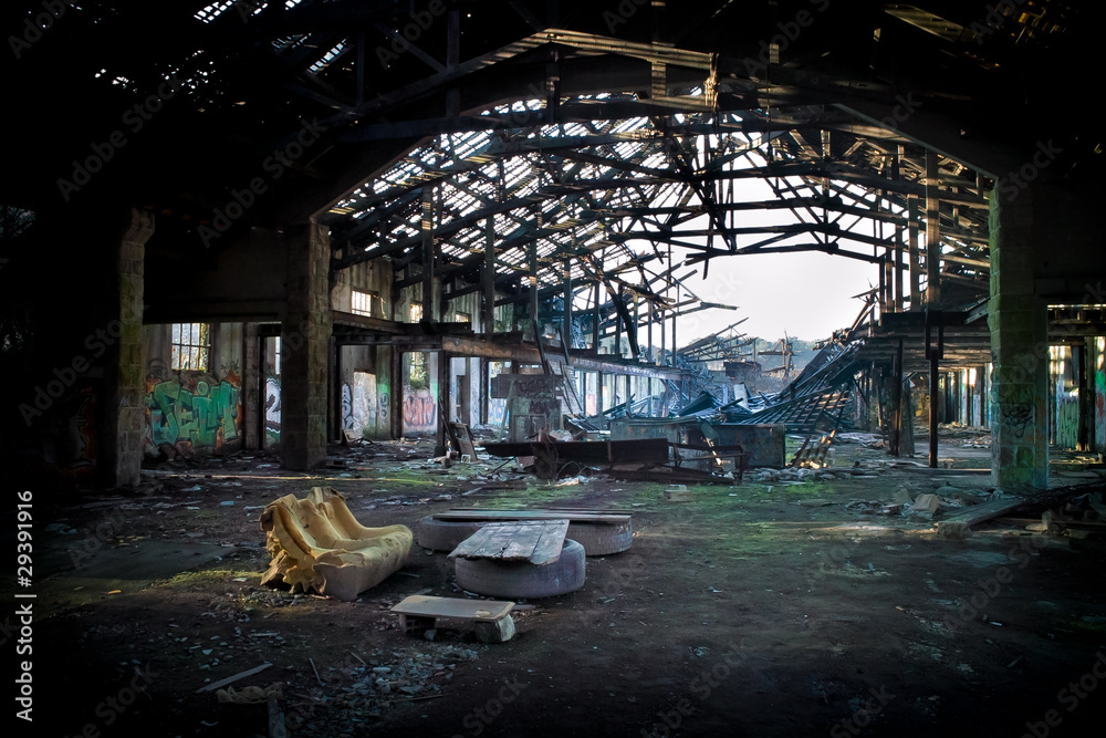 squatt dans une usine abandonnee squatt dans une usine abandonnee