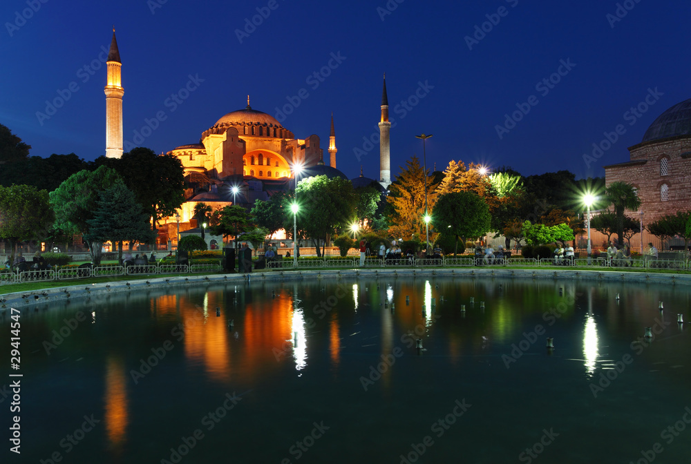 Naklejka premium Hagia Sofia with reflection - Isntanbul, Turkey