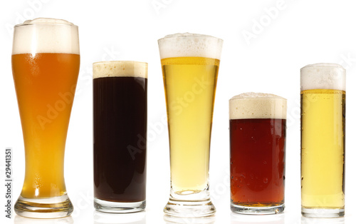 Bier im Glas - Verschiedene Biergläser