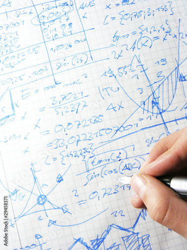 Maths homework concept / Mathematik Hausaufgabe Konzept