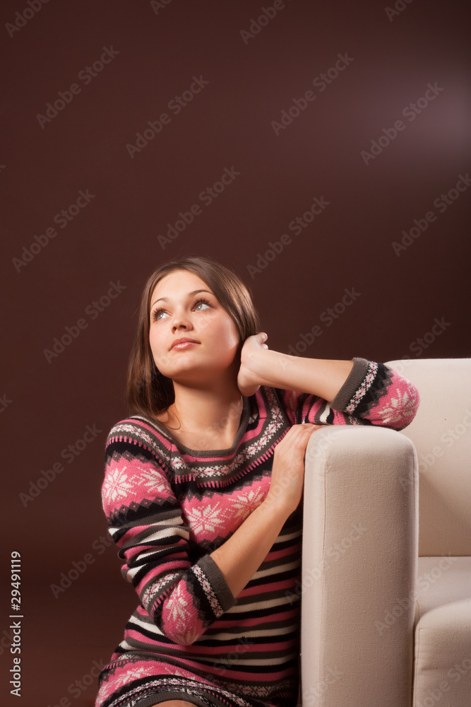 Fototapeta premium the girl looks up