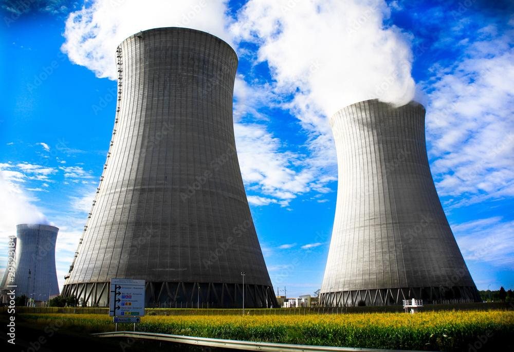 centrale nucleare - obrazy, fototapety, plakaty 