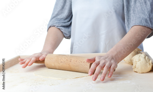 rolling dough © Anna Łotowska