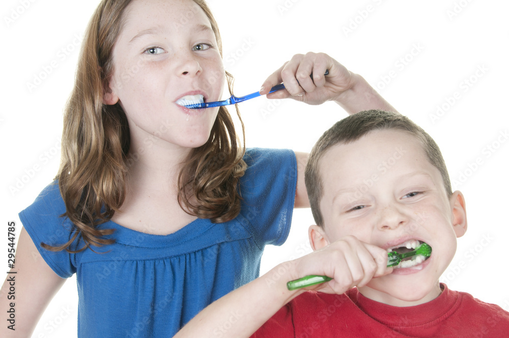 kids brushing teeth kids brushing teeth
