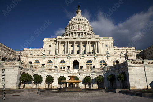 The US Capitol © kropic
