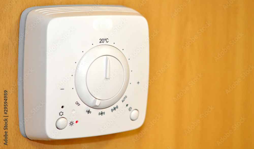 thermostat d'ambiance programmateur chauffage clim Stock Photo | Adobe Stock