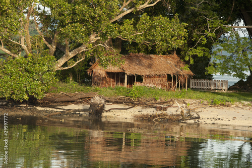 traditional hut in Papua new Guinea