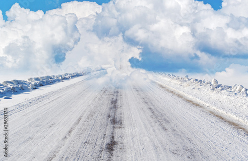 Road and sky. © Ludmila Smite