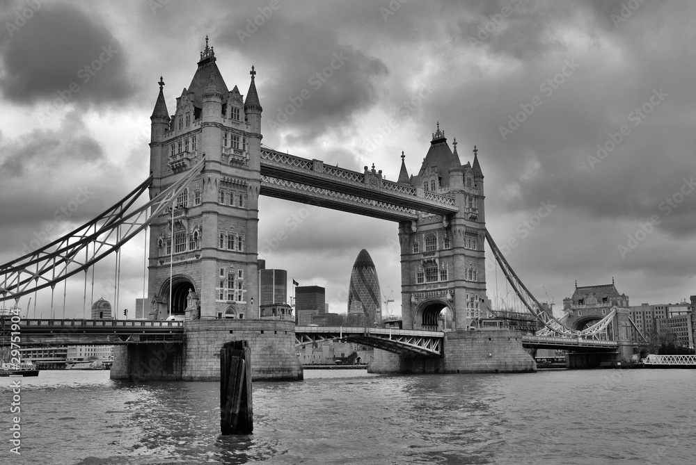 Obraz premium Tower Bridge, Londres