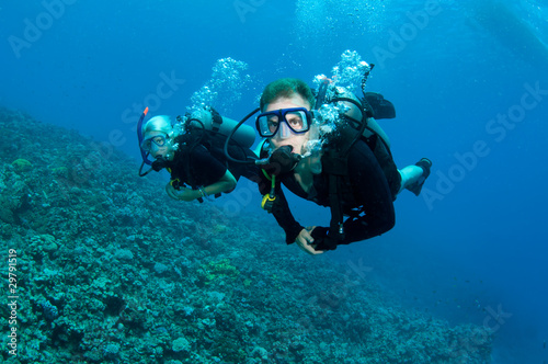 scuba divers having fun © JonMilnes